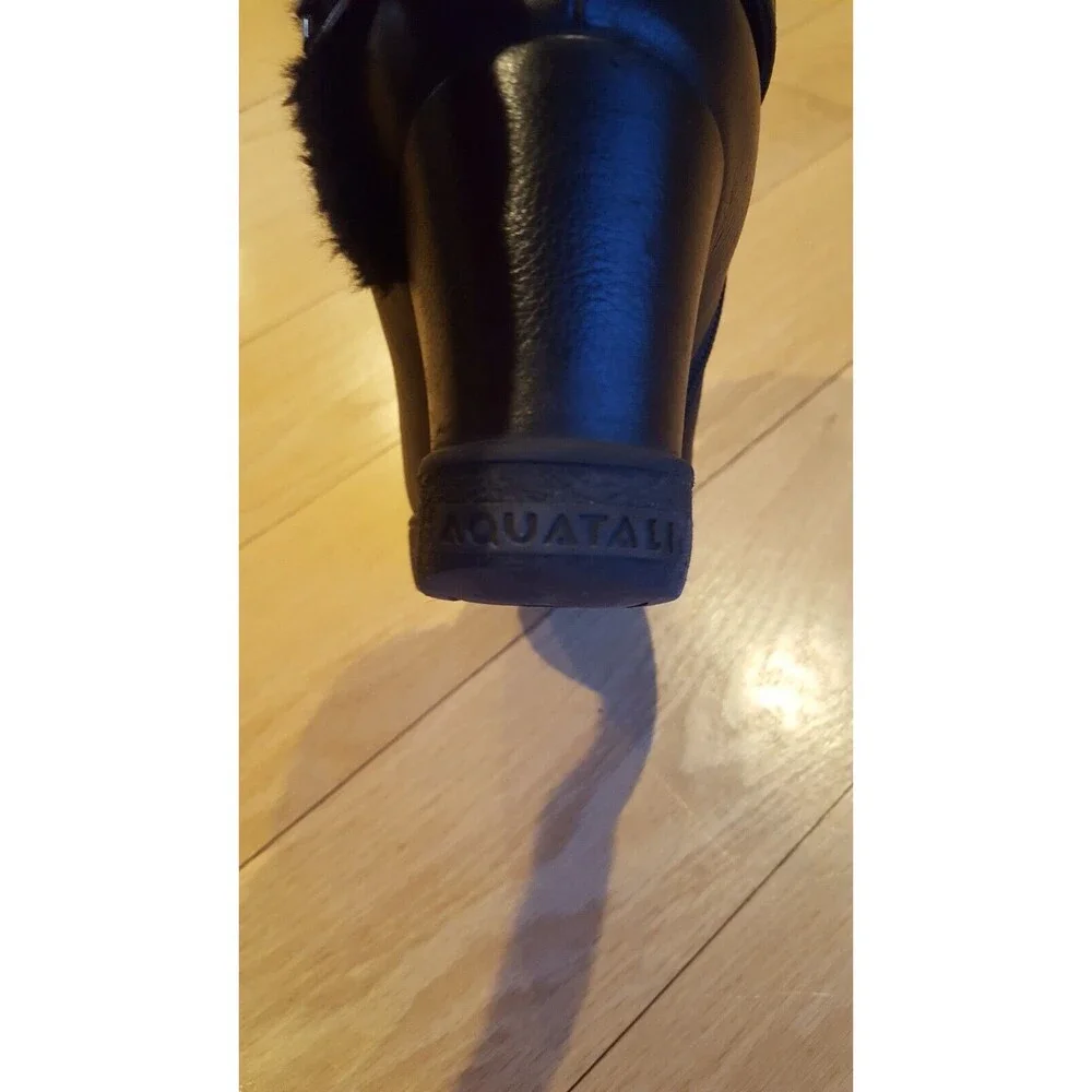 Aquatalia ‎ BLACK WEDGE Leather Women's Ankle  Boots, zip, fur trim  size 8